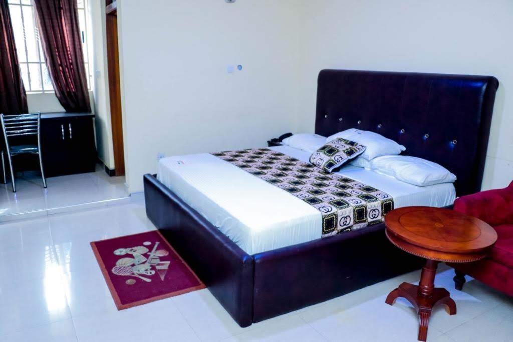 Dc Ambassadors Hotel Dawhwenya Dış mekan fotoğraf